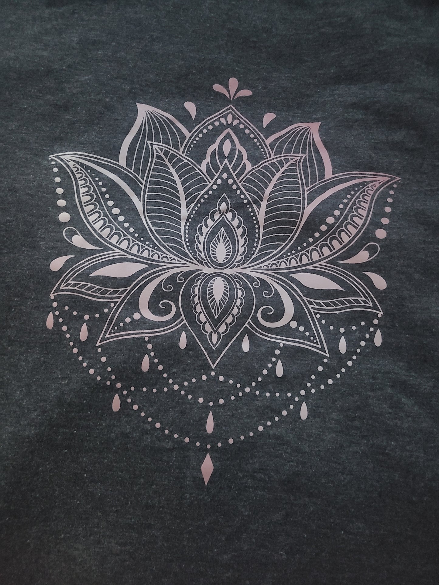 Plus Size Lotus Flower Printed Crew Neck Short Sleeve Tee