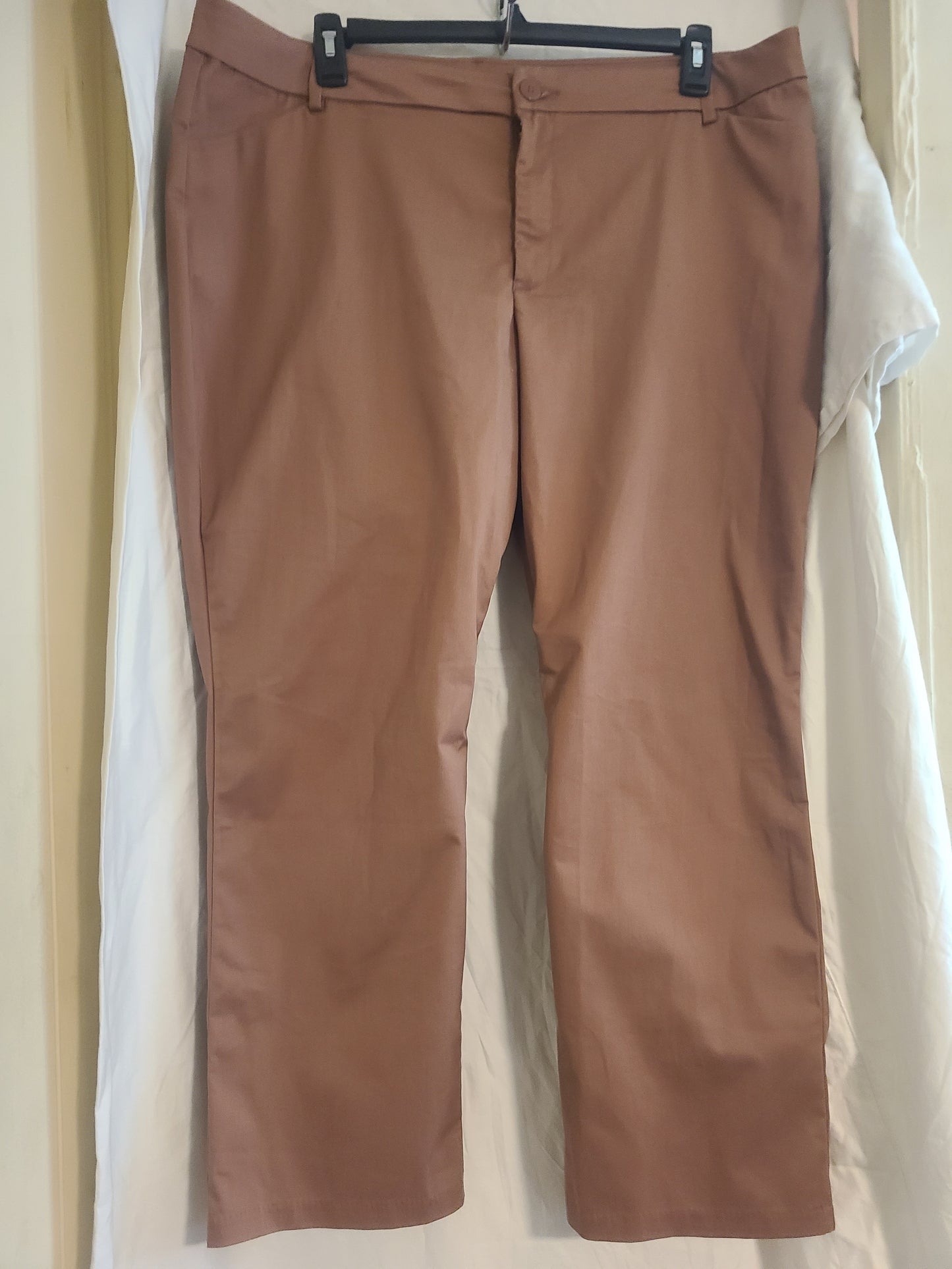 Lee Relaxed Fit Mid Rise Wrinkle Free Straight Leg Pants