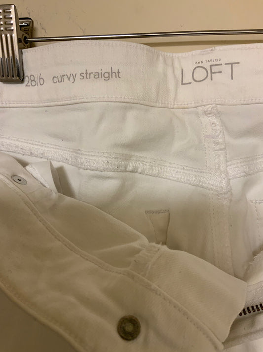 Ann Taylor Loft Curvy Straight Jeans in White