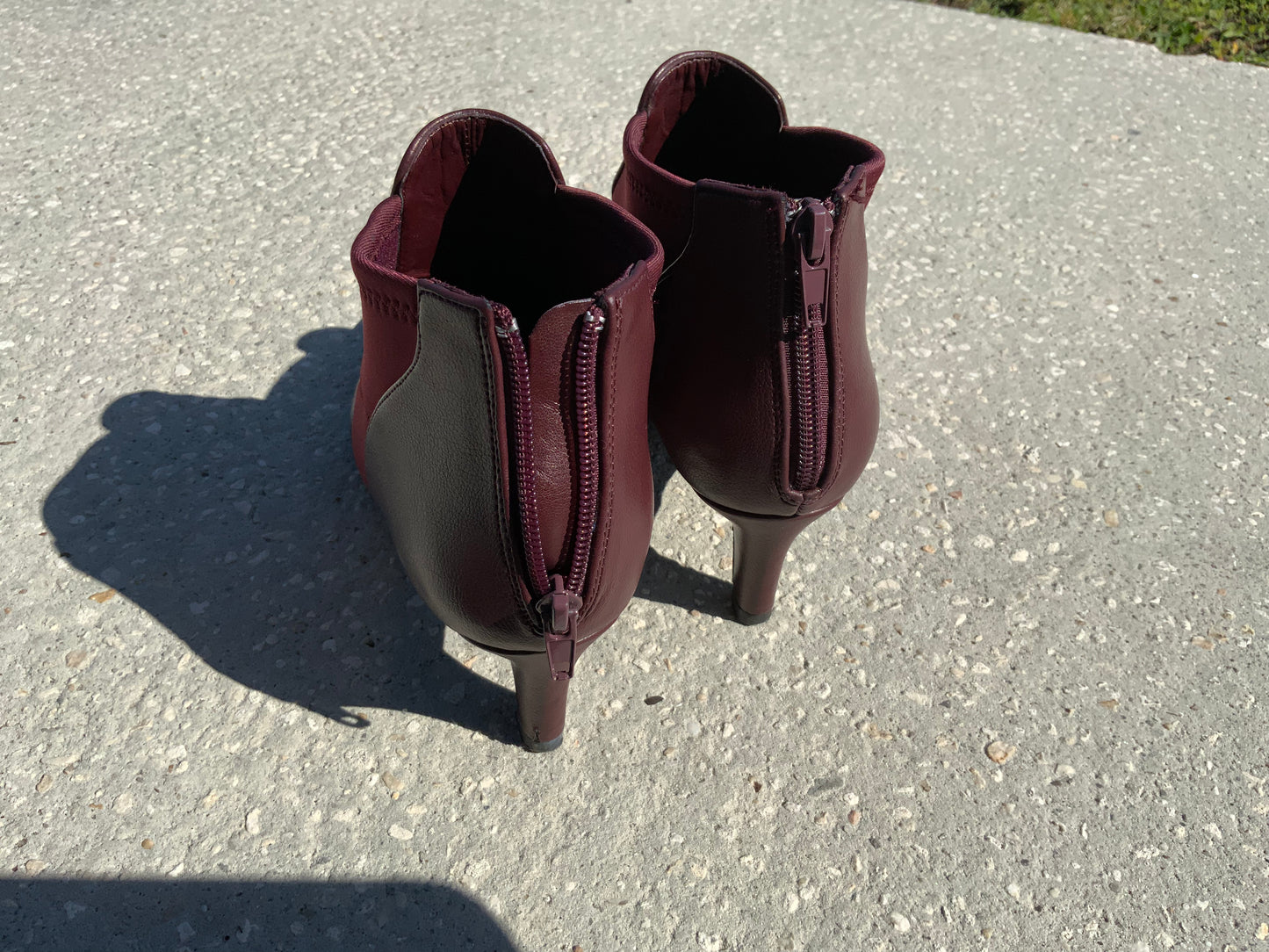 Easy Street Saint Low Cut Boot in Burgundy