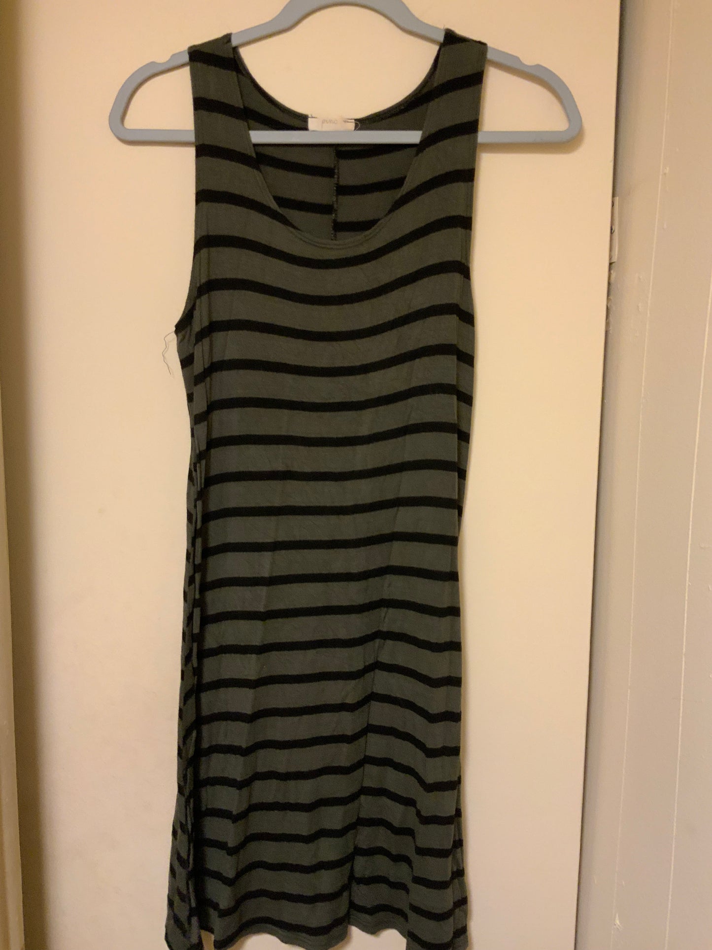 Pinc Striped Sleeveless Crew Neck Casual Dress in Army Green