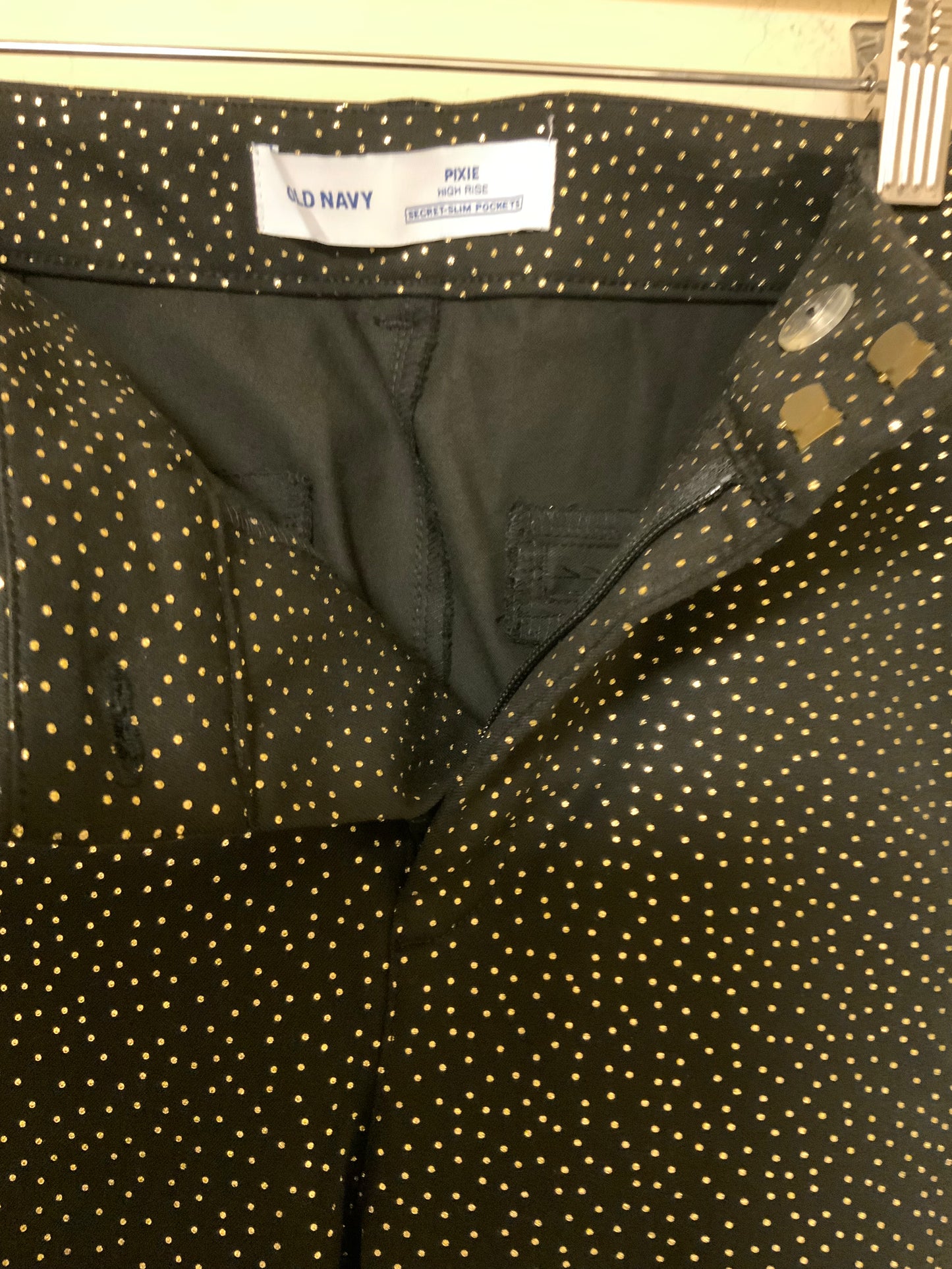 Old Navy Gold Metallic Polka Dot Pixie High Rise Pants