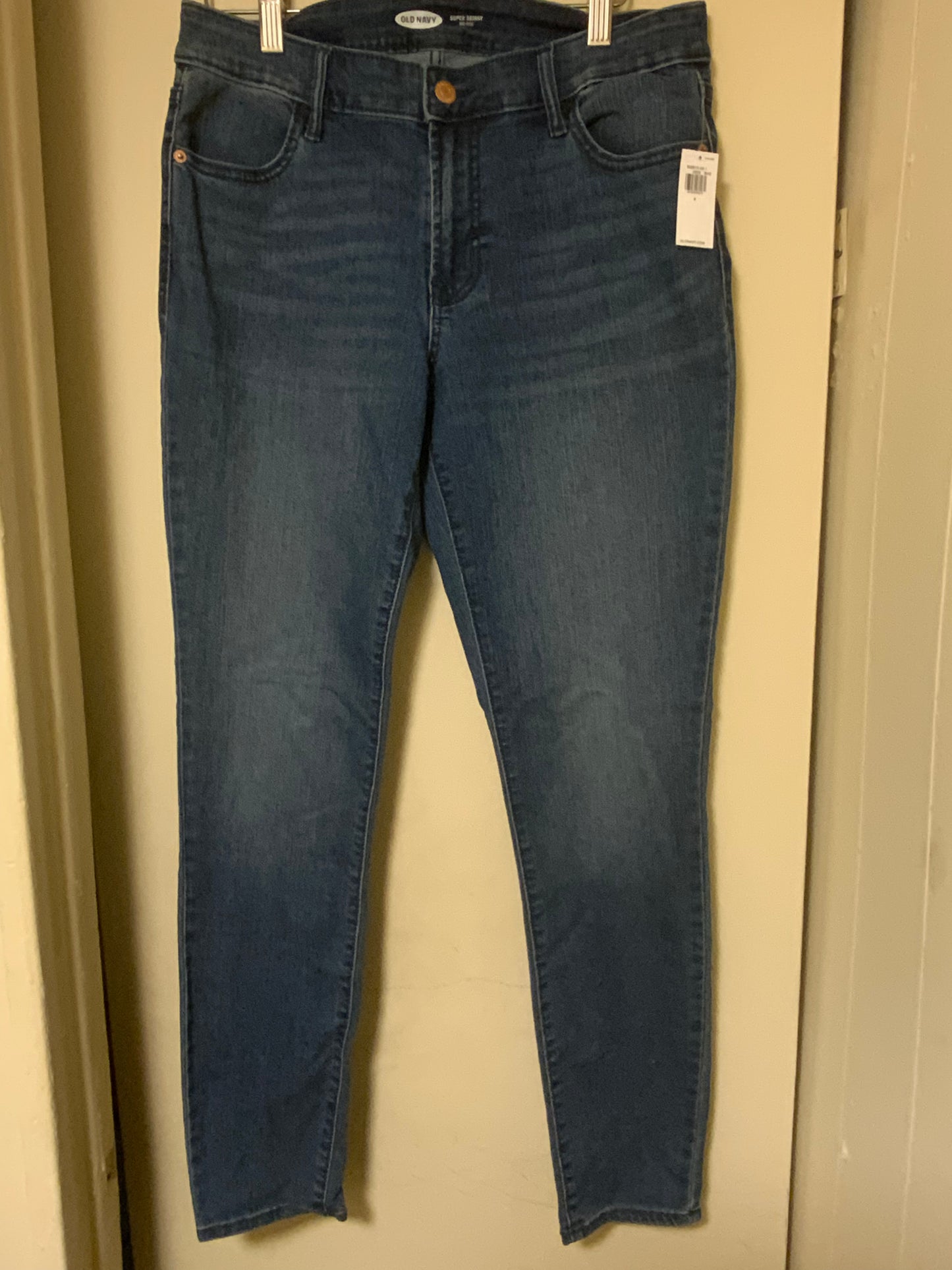 Old Navy Super Skinny Mid-Rise Jeans in Blue