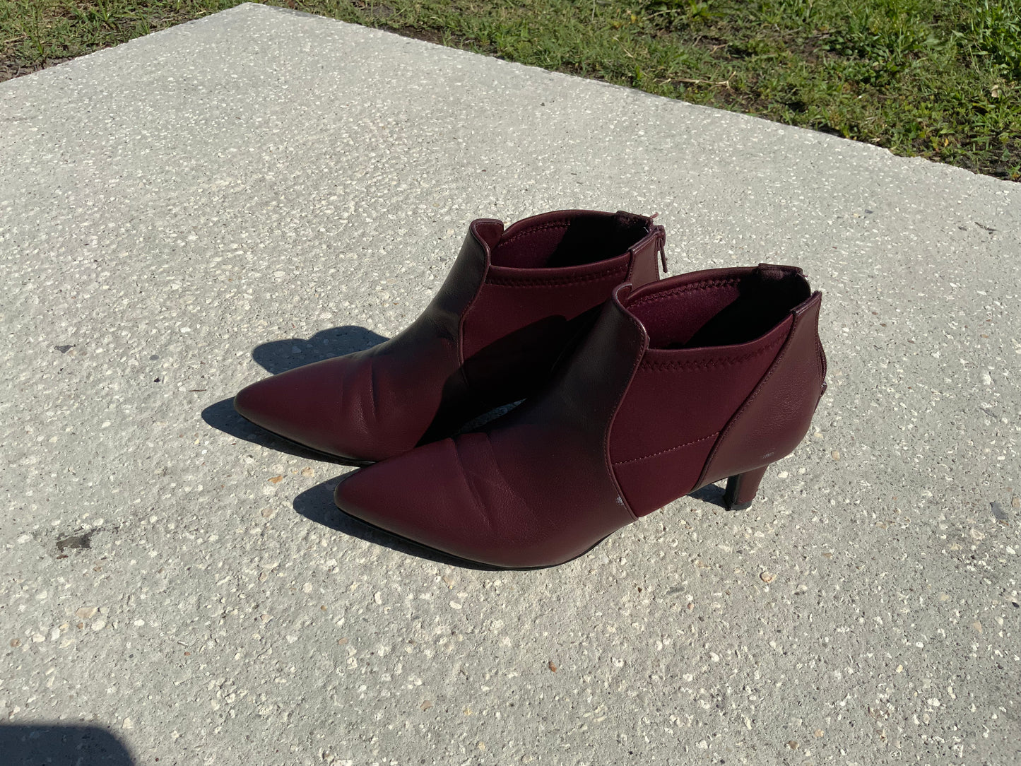 Easy Street Saint Low Cut Boot in Burgundy