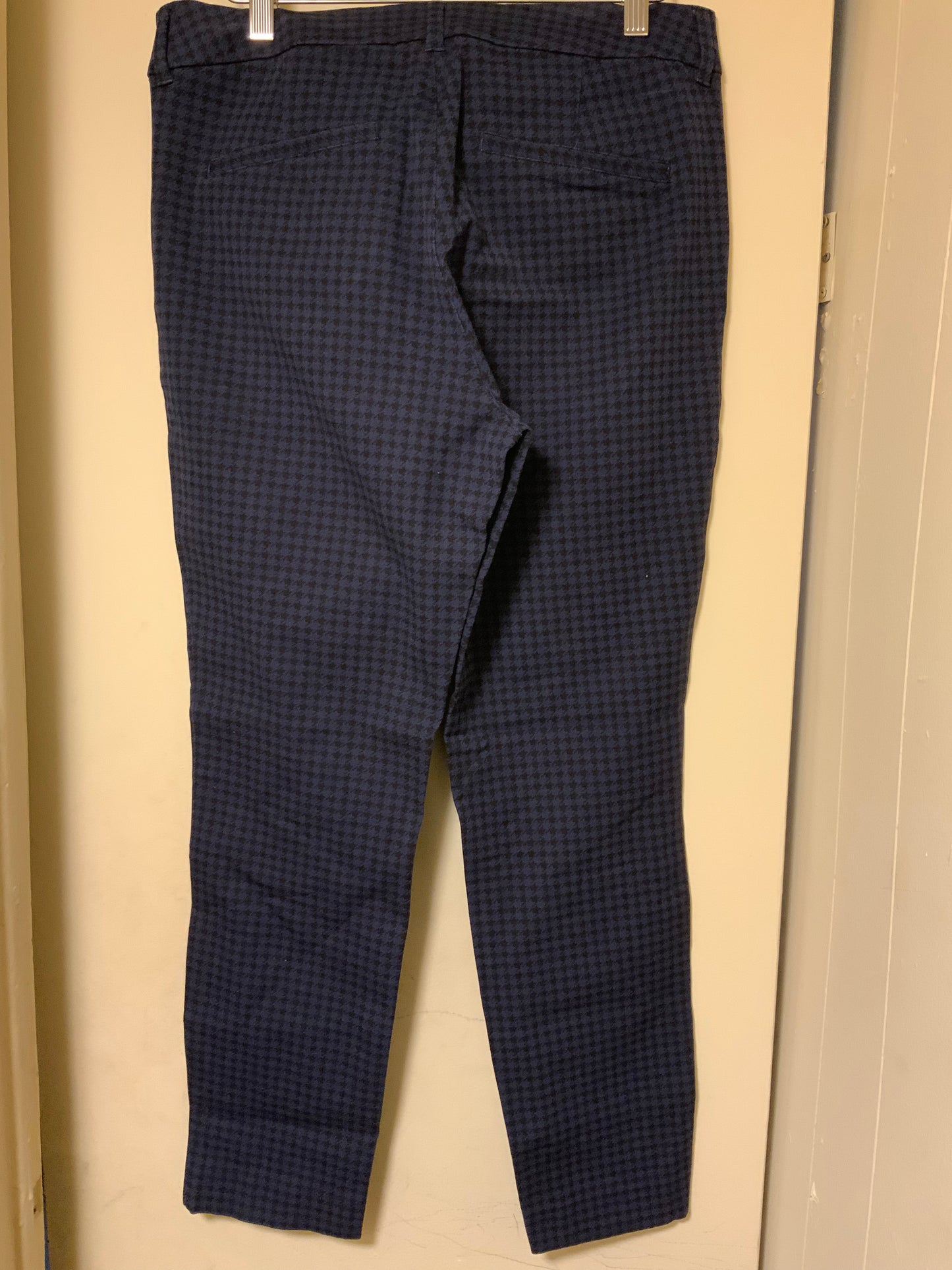 Old Navy pixie High Rise Stripe Checker Pattern Pants