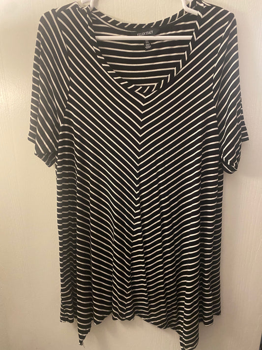 Ellen Tracy Stripe Short Sleeve Crew Neck Top